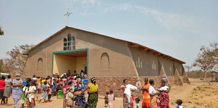 Diocèse de Kilwa-Kasenga : Mgr Muteba bénit trois nouvelles chapelles